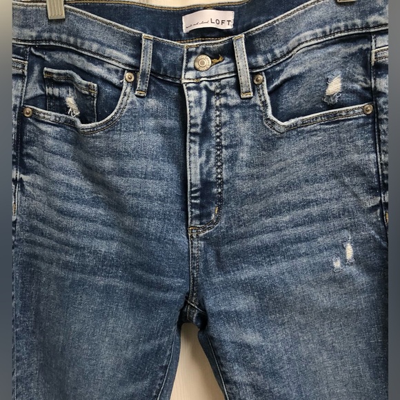 Ann Taylor - Loft Distressed Skinny Jean - Picture 4 of 6